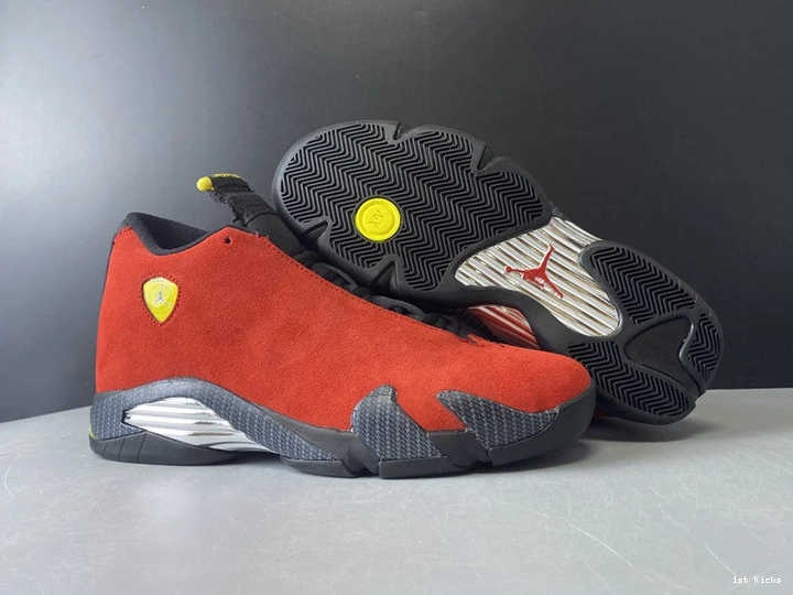 14 Jordan 654459-670 Air “Ferrari”  1015